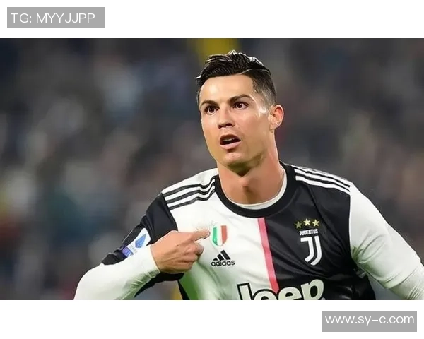 3号球衣的足球明星前锋如何在赛场上展现非凡实力与魅力