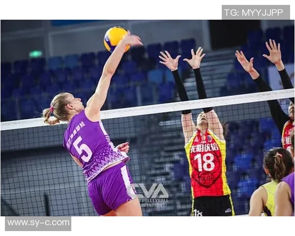 杨强独家分享排球技巧与心得助你提升竞技水平与团队配合能力