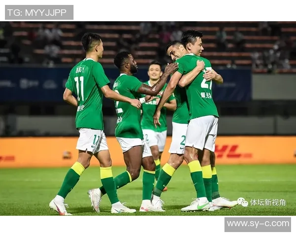 上海足球队强势领跑城市联赛积分榜总积分达到54分引发关注