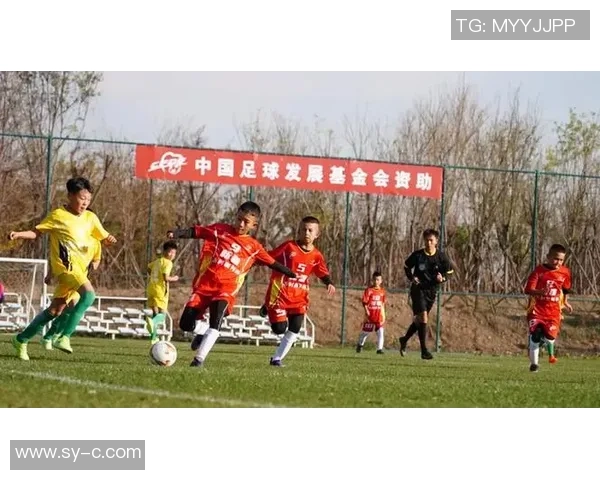 启梦足球：点燃青少年激情与梦想的足球之旅