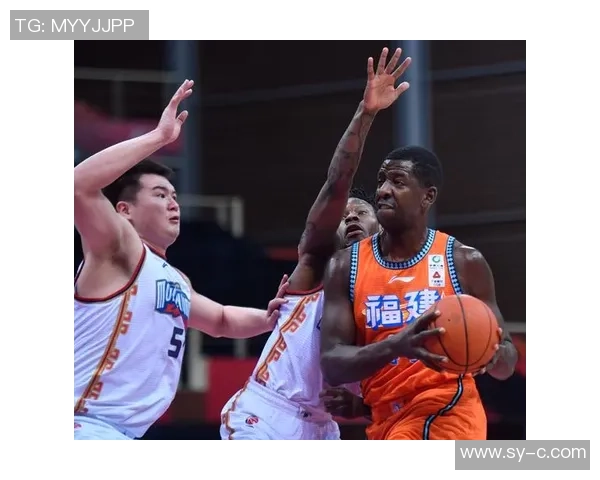 南京篮球队反击战术分析与得失总结探讨